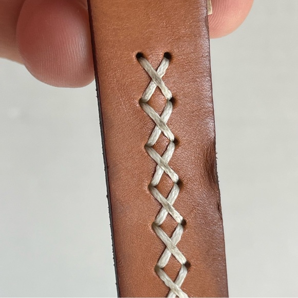 Fossil Women’s Size Medium Tan Leather Belt with Stitching - Picture 6 of 8